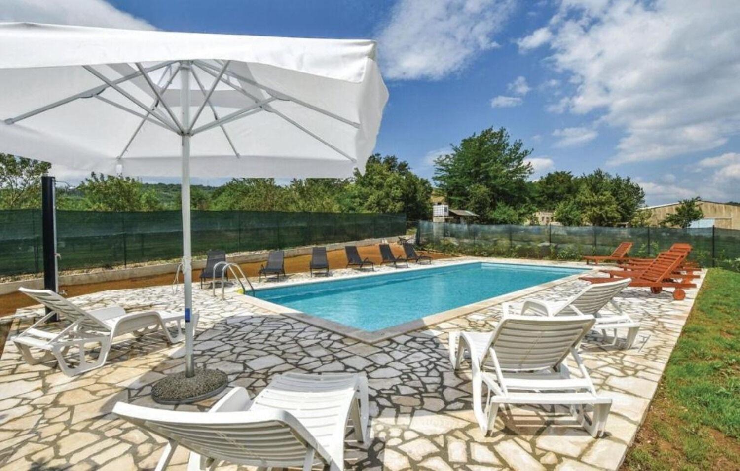 Rooms Marija - Rooms With Pool Trilj Buitenkant foto